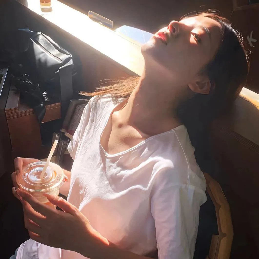 残酷女淫魔